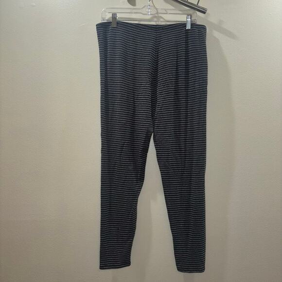 Eileen Fisher Loungewear Set- Striped Tencel Blend Gray and Black Top & Pants - Picture 8 of 15